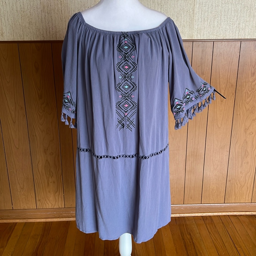 Xhilaration Gray Off-Shoulder Flutter Sleeve Boho Dress SIZE XL 10% rayon